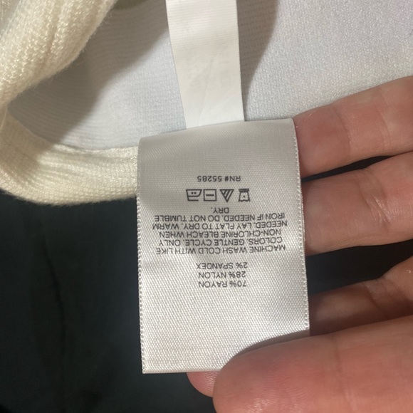 EXPRESS: BODY CONTOUR RUFFLE PENCIL SKIRT - Picture 3 of 4